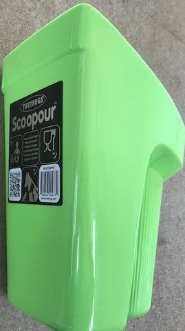 Tubtrug Feed Scoop Pistachio.
