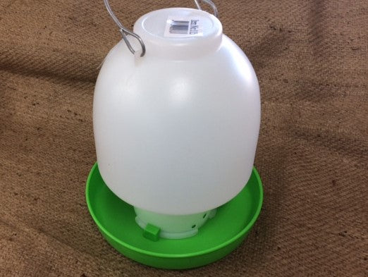 Water Feeder 2.5lt No 115crown Plastic.