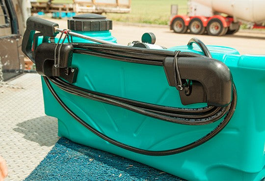 Rapid Spray 95 Litre Spot Ranger Sprayer With 12 Volt 8.3 L/min 60 Psi Pump, Pressure Regulator & Gauge, Front & Rear Interchangeable Hose Wraps With 6m Hose, A