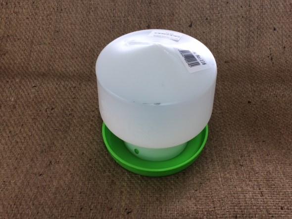 WATER FEEDER 1300ML NO 116 CROWN PLASTIC | Southside Stockfeeds Kilmore