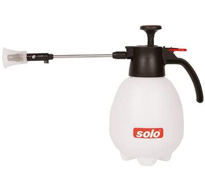 Solo 2 Litre Hand-held Sprayer – 402 | Southside Stockfeeds Kilmore