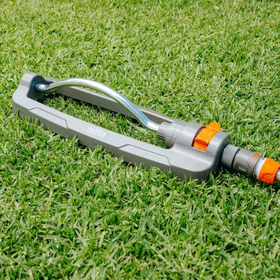 Neta Adjustable Oscillating Sprinkler [MM:12MM MAT:Plastic]