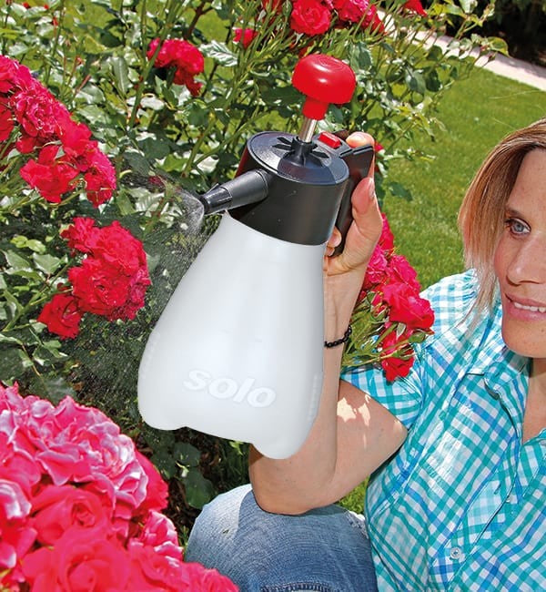 Solo 2 Litre Manual Sprayer – 404