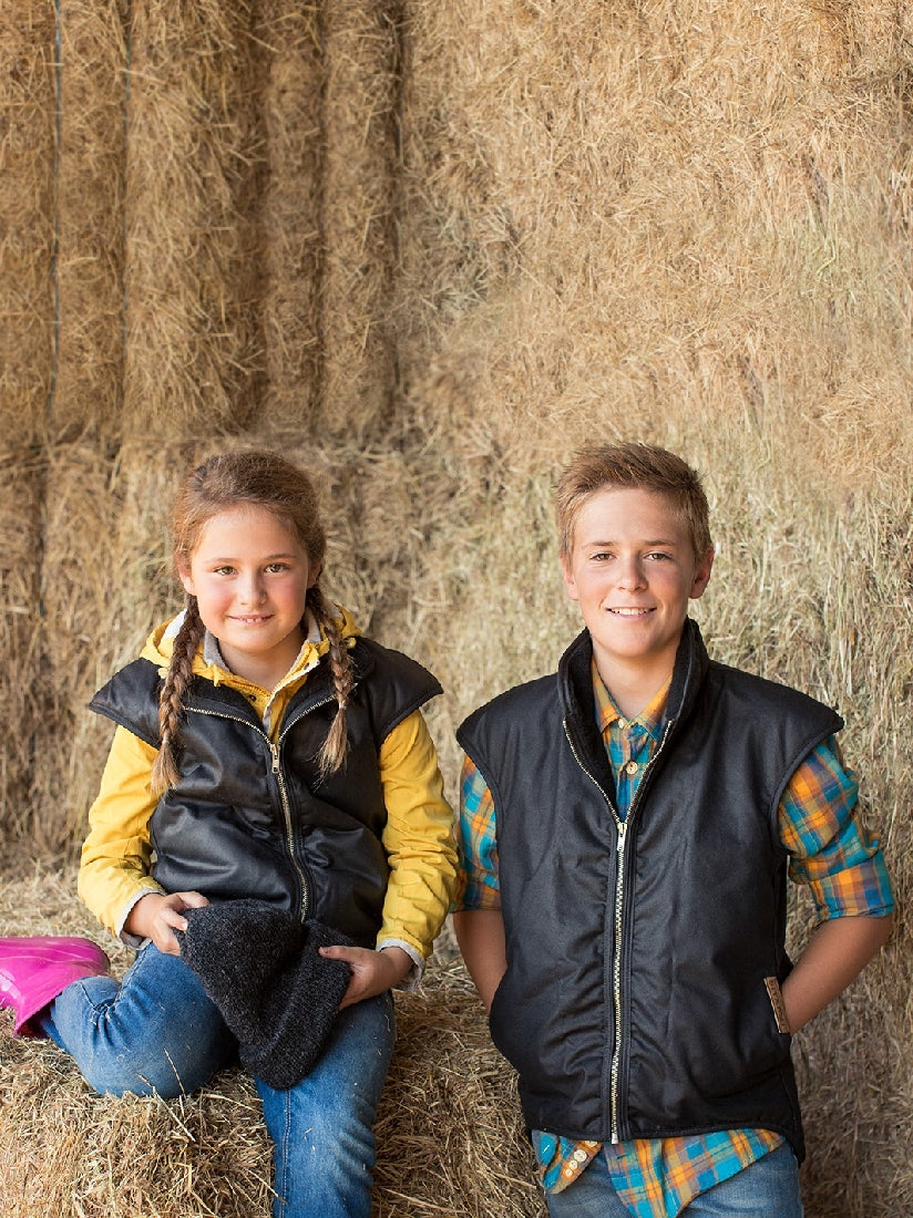 Styx Mill Kids Oilskin Black Lined Vest